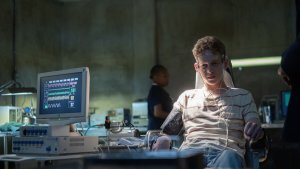 1 сезон 2 эпизод — «Приколись – уколись!» (Shots for Dots)